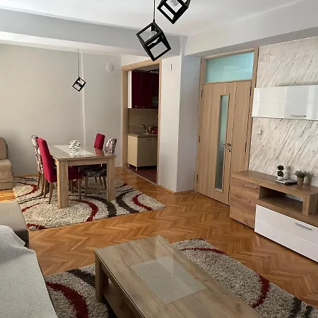 Dada Lux Apartment Куманово Екстериор снимка